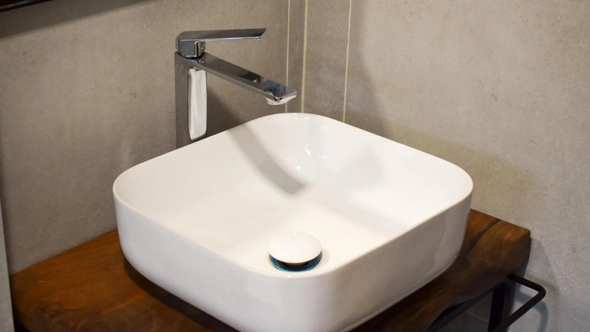 Aqueduct Inn Gjirokaster Albania