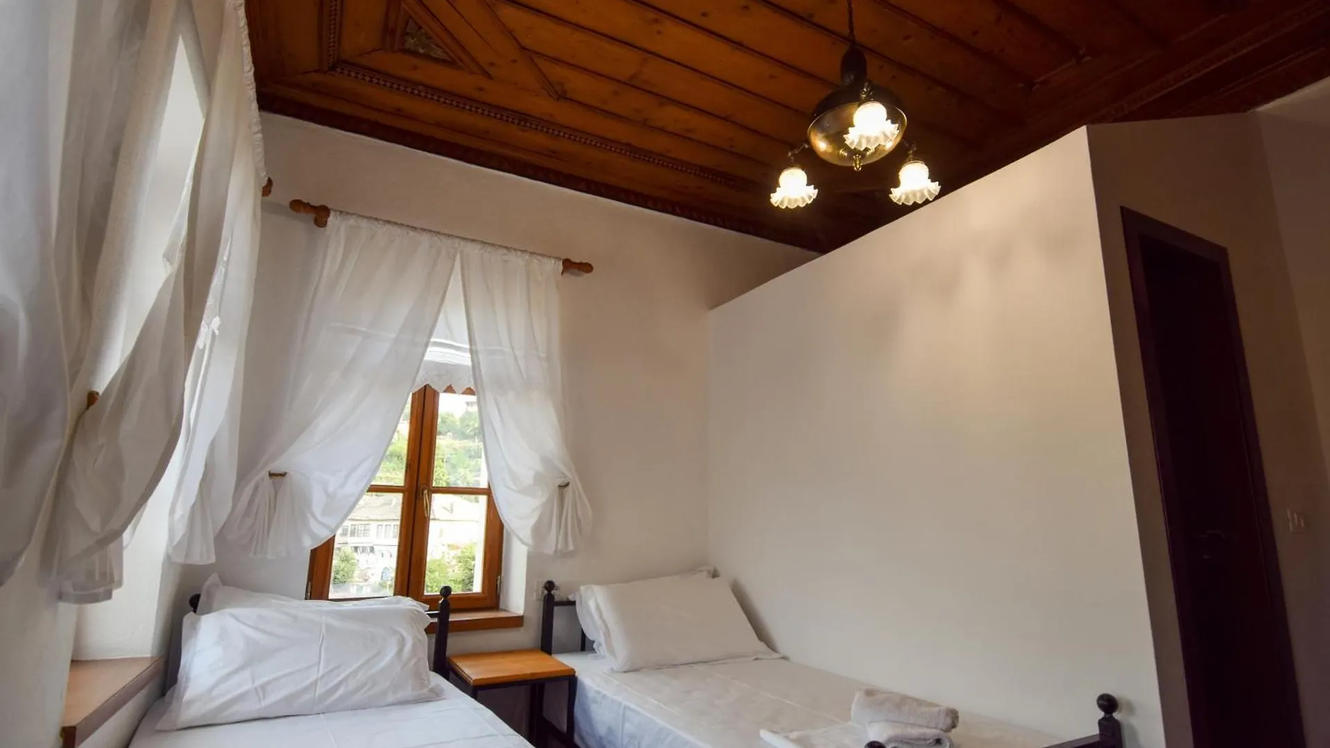 Aqueduct Inn Gjirokaster