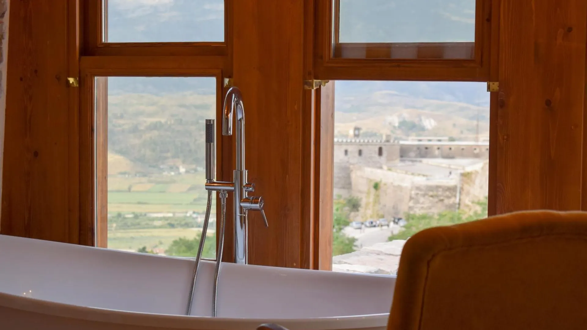 Hotel Aqueduct Inn Gjirokaster Albania