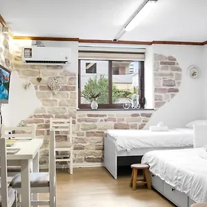 Apartamento Solhouse, Gjirokastër